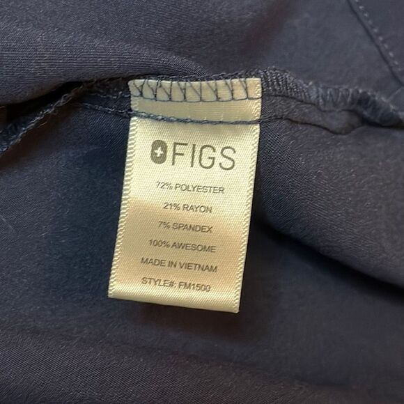 FIGS Leon Three-Pocket Scrub Top - Picture 5 of 6